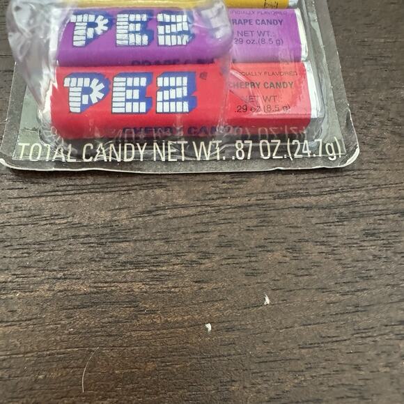 PEZ Cars Candy Dispenser Disney Pixar Lightning McQueen Collectible NEW in Box - Picture 4 of 9